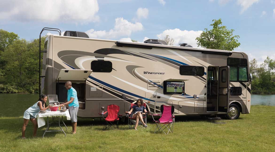 Thor Motor Coach - Blazing the Trail