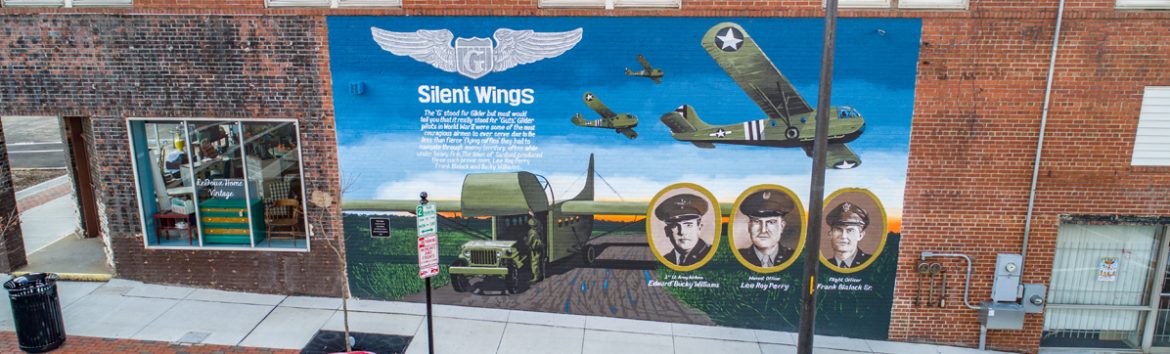 Sanford, North Carolina war memorial mural.