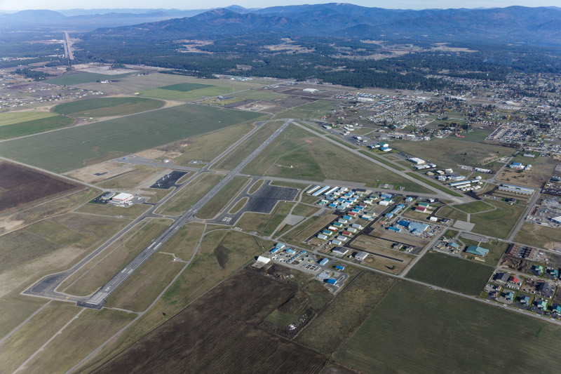 Coeur d’Alene Airport (Pappy Boyington Field) aerial view of runway and surrounding area.