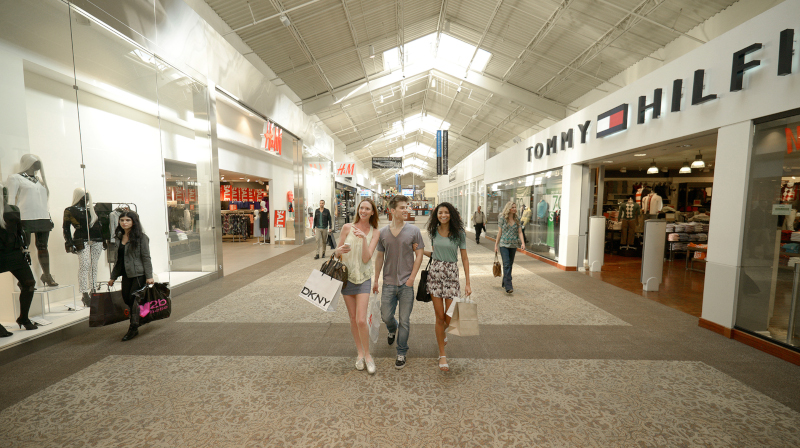 Ontario, California photo of people walking at Ontario Mills.