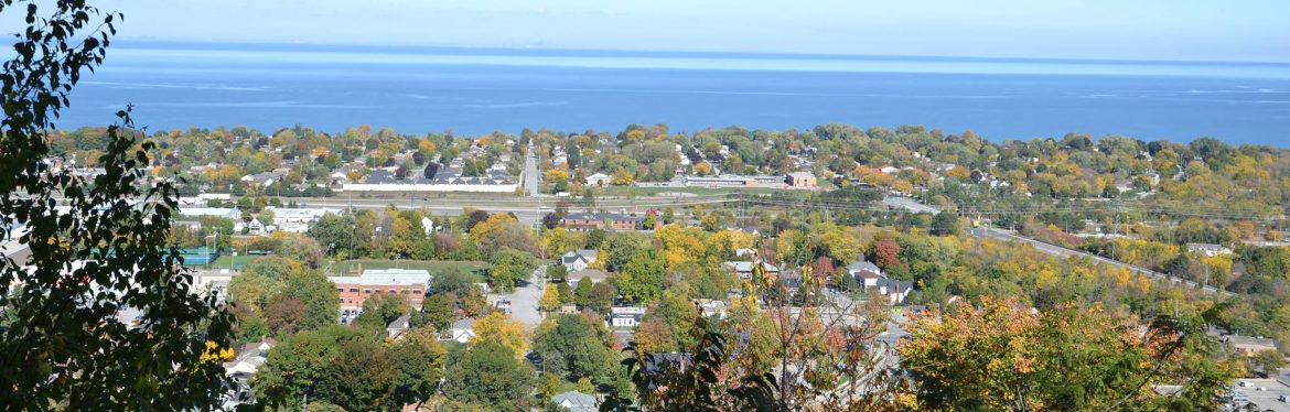 Grimsby, Ontario view of city and water behind.
