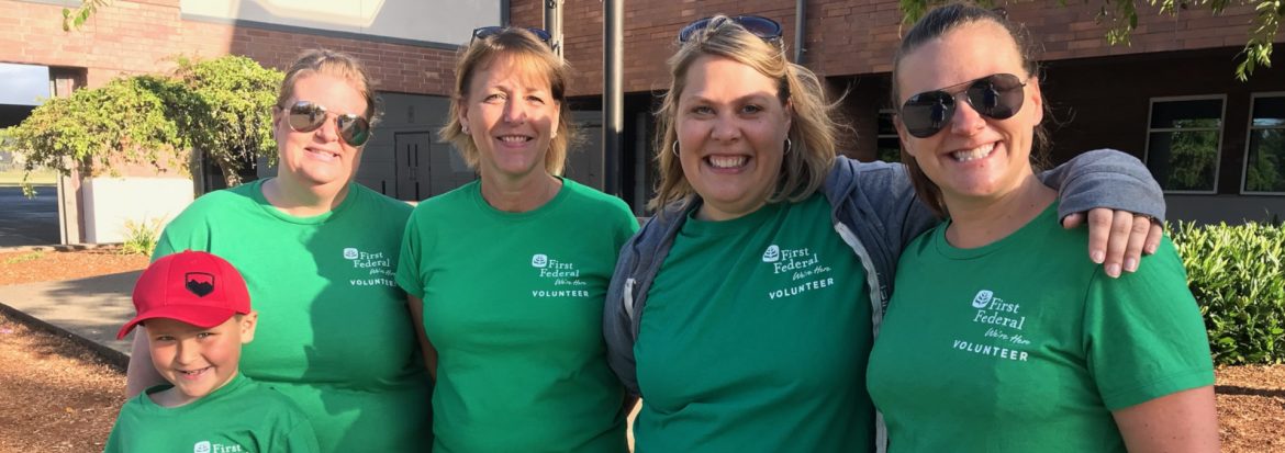 First Federal Savings & Loan Habitat 4 Humanity Volunteers.