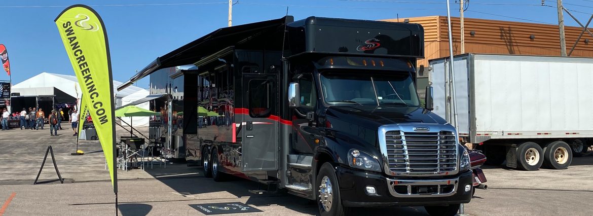 Show Hauler