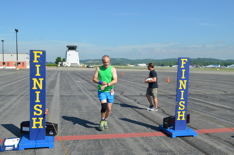 Reading Regional Airport Camel Trot Finish Line
